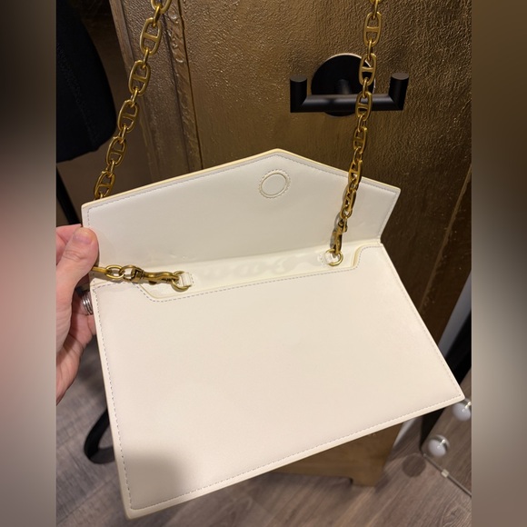 YSL White Leather Envelope Clutch Matching Chain EUC - Picture 5 of 9